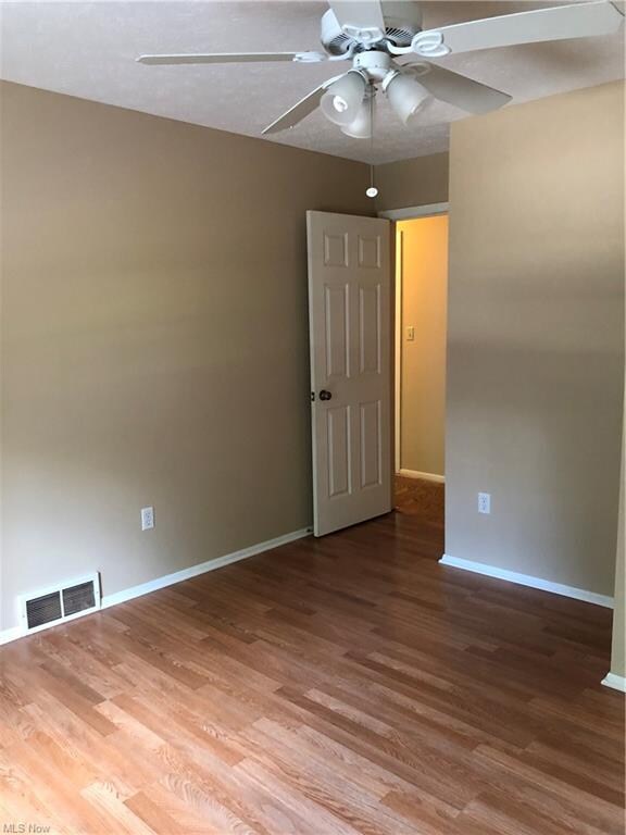 Freshly painted with neutral color and new flooring in both secondary bedrooms