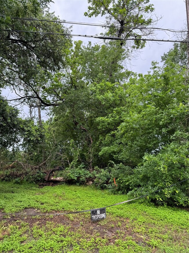 8245 Bellknap Rd, Houston, TX 77040 - photo 3