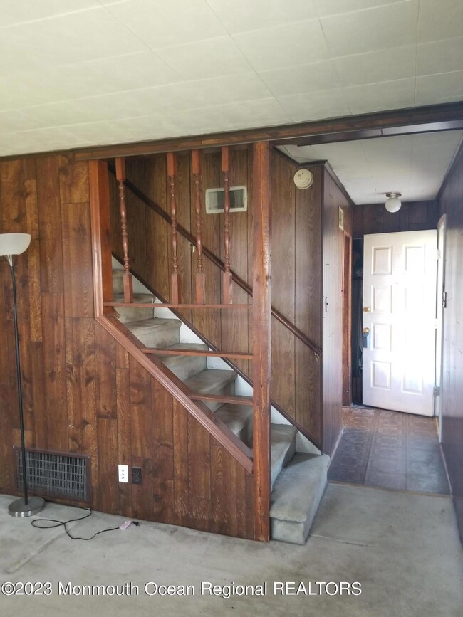 living room220230403_141336