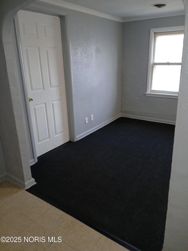 1539 Mott Ave, Toledo, OH 43605 - photo 6