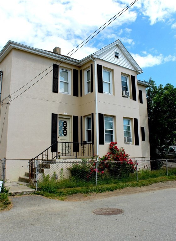 26 Audet St, Tiverton, RI 02878 - photo 5