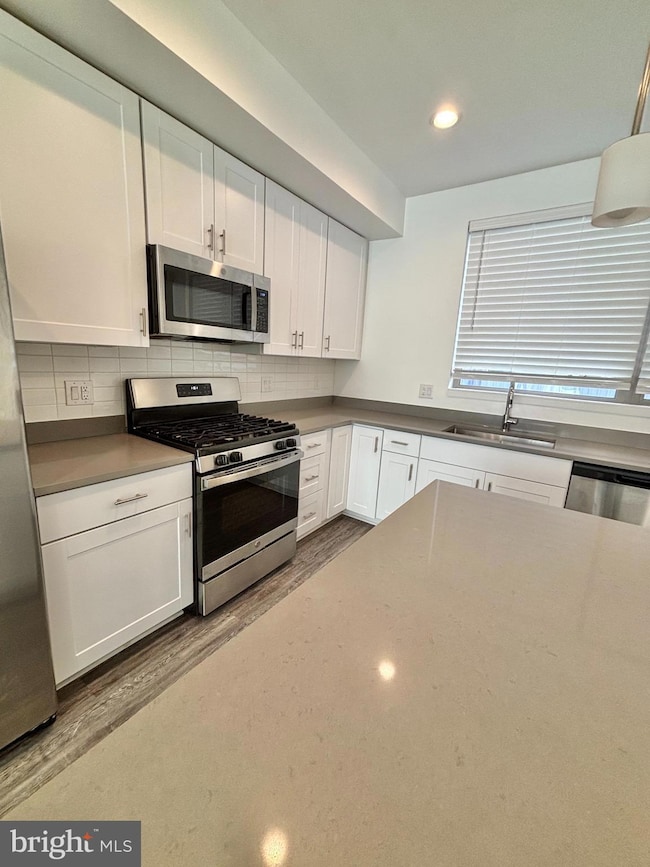 3103 Beachview Ln, Philadelphia, PA 19125 - photo 3