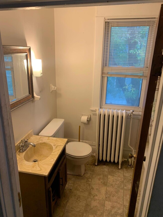 621 Newton Ave N, Minneapolis, MN 55411 - photo 7