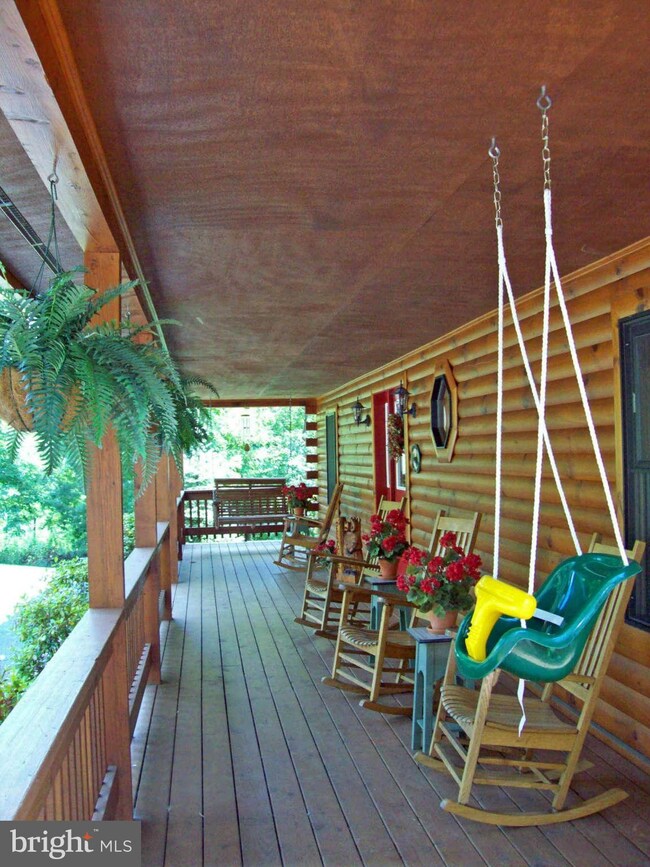 105 Cherry Heights Ln, McHenry, MD 21541 - photo 4