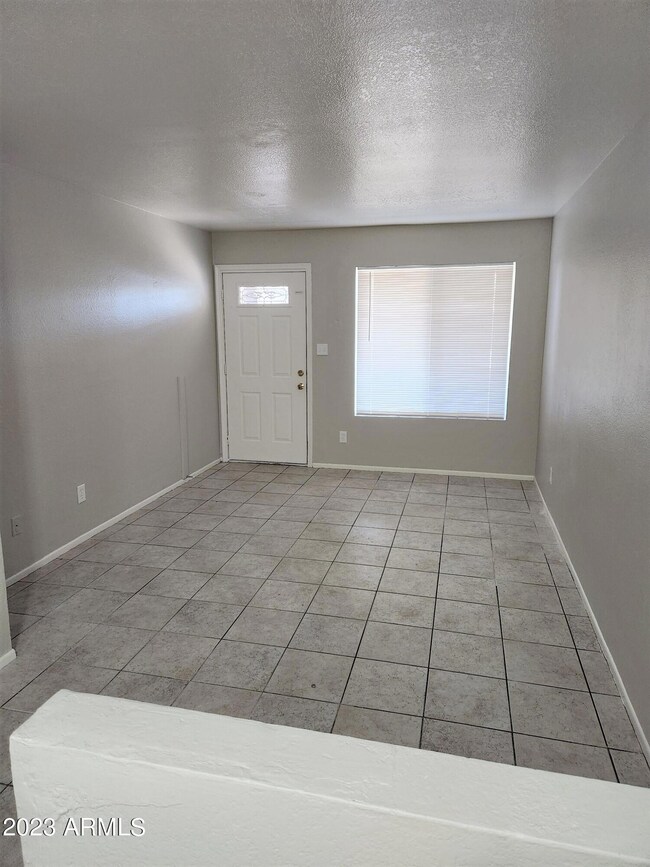 738 E 1st Ave unit 2, Mesa, AZ 85204 - photo 3