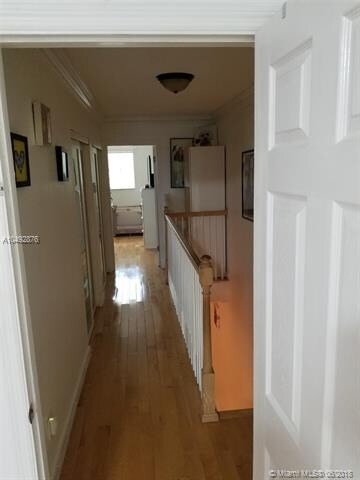 2nd level hallway