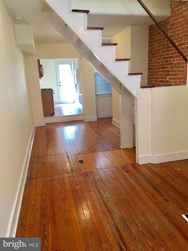 113 E Ostend St, Baltimore, MD 21230 - photo 5