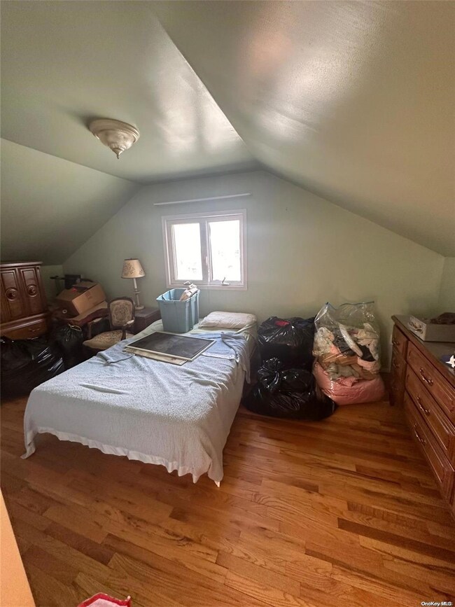 57-18 73rd St, Flushing, NY 11378 - photo 3