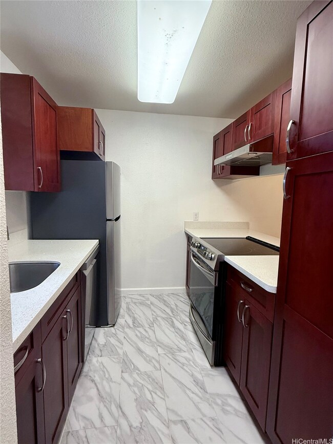 94-219 Paioa Place unit F204, Waipahu, HI 96797 - photo 6