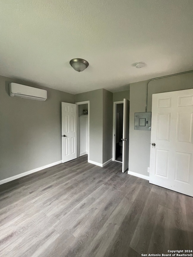 1723 W Mayfield Blvd unit 6, San Antonio, TX 78211 - photo 7