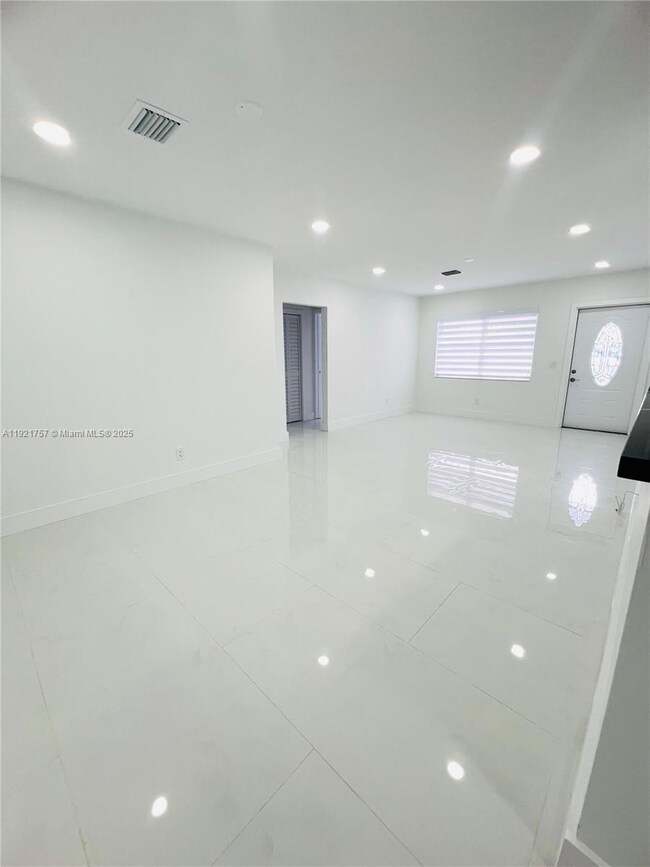 651 SW 67th Ave unit A, Miami, FL 33144 - photo 6