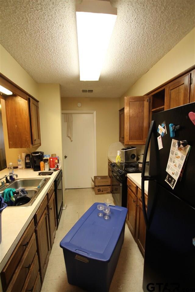 4508 4508 Edinburgh, Tyler, TX 75701 - photo 5