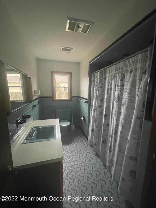 2028 Lesser Pkwy, Oakhurst, NJ 07755 - photo 6