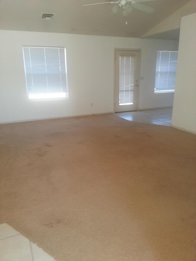 Living Room.jpg