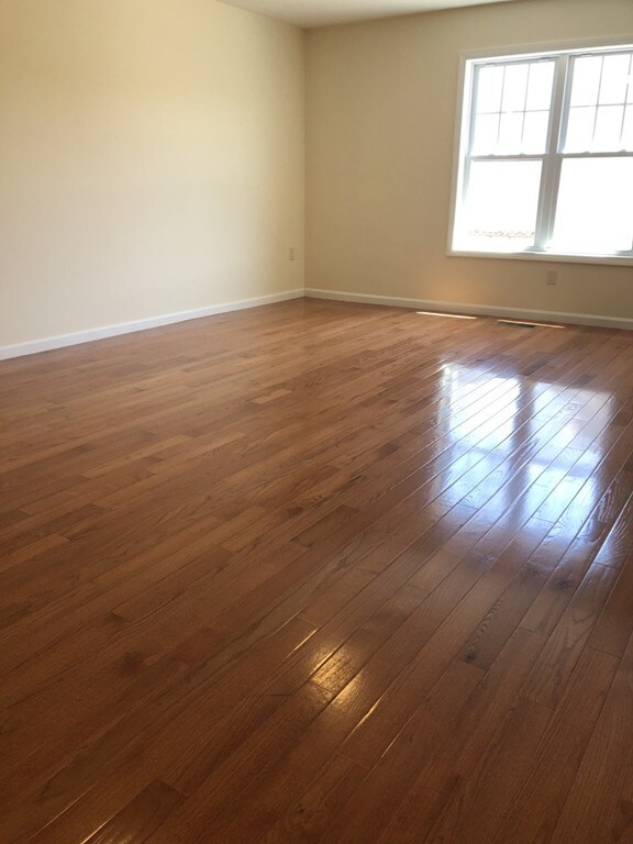 407 Cambridge St unit B9, Worcester, MA 01610 - photo 4