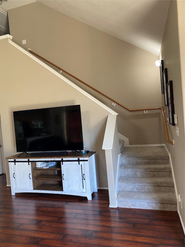 1005 Brady Ln, Alvin, TX 77511 - photo 2