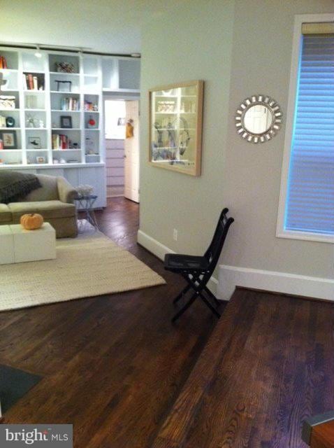 1409 21st St NW unit 1B, Washington, DC 20036 - photo 3