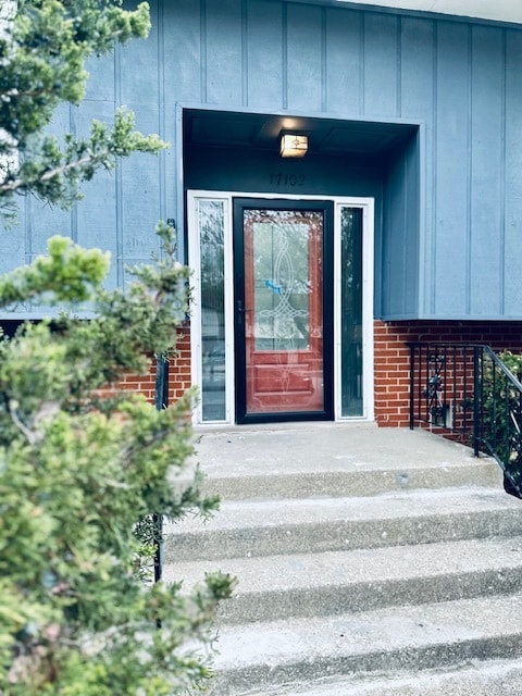 17102 Central Park Ave, Hazel Crest, IL 60429 - photo 2