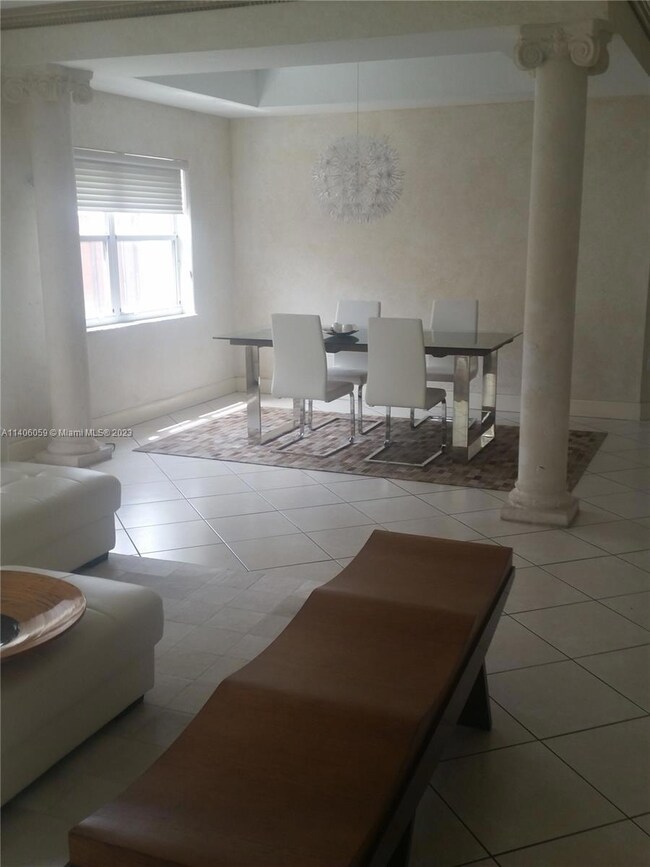 6802 NW 111th Ave, Doral, FL 33178 - photo 3