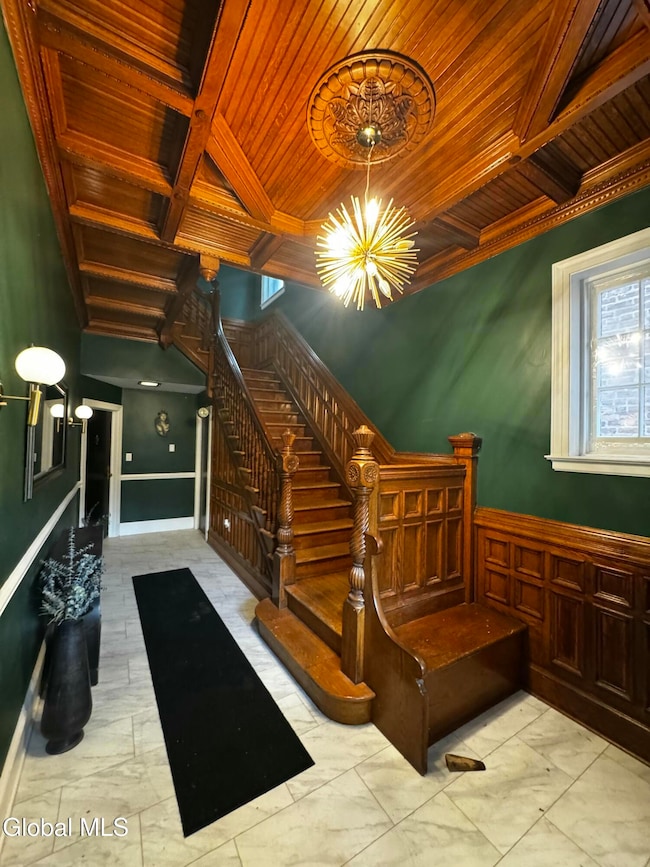 612 Union St unit 2, Schenectady, NY 12305 - photo 2