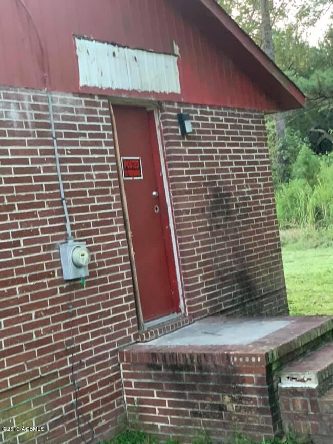 SIDE DOOR