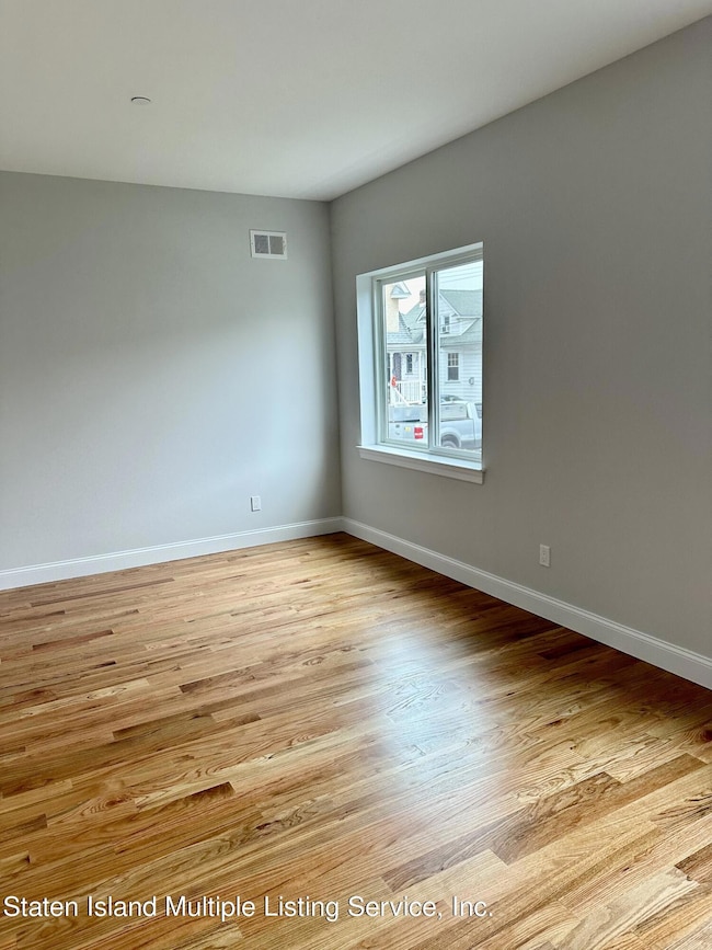 371 Maine Ave unit 1, Staten Island, NY 10314 - photo 6