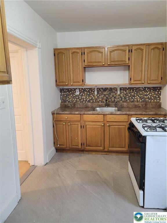 233 N Poplar St, Allentown, PA 18102 - photo 4