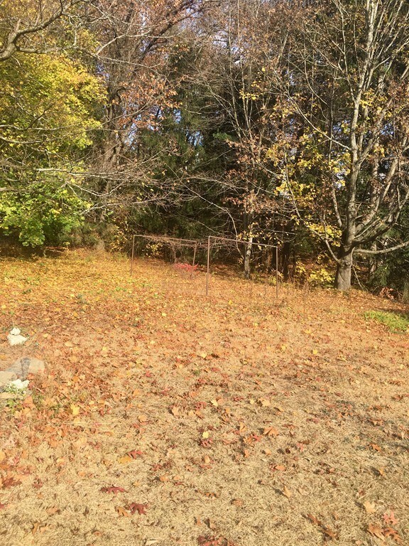 289 Sterling St, Clinton, MA 01510 - photo 2