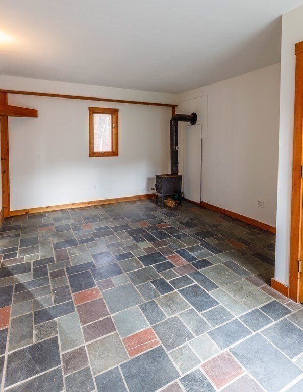 202 N Valley Rd, Pelham, MA 01002 - photo 6