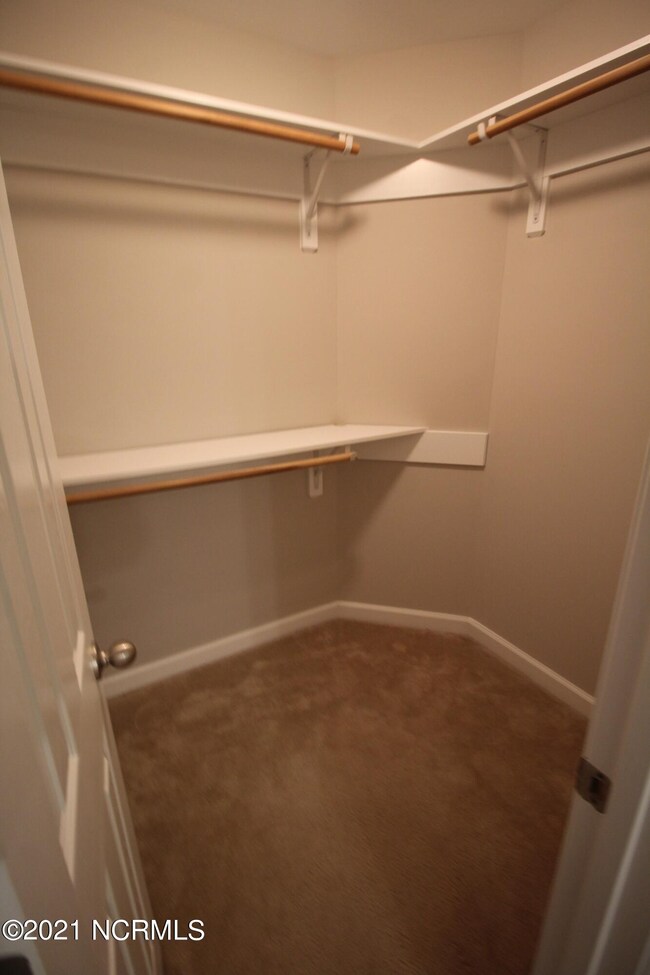 3824 Saint Augustine Dr, Greenville, NC 27834 - photo 7