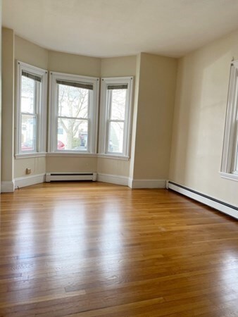 16 Russell St unit 1, Waltham, MA 02453 - photo 2