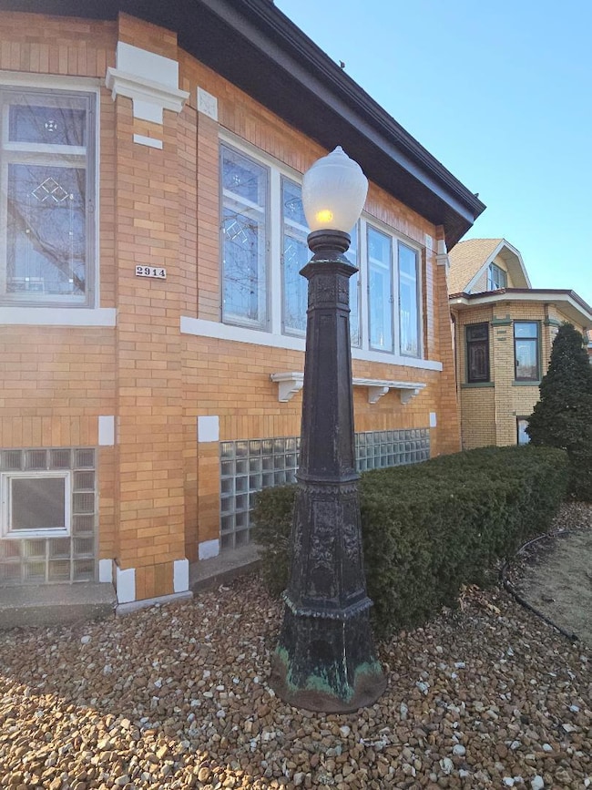 2914 Maple Ave, Berwyn, IL 60402 - photo 2