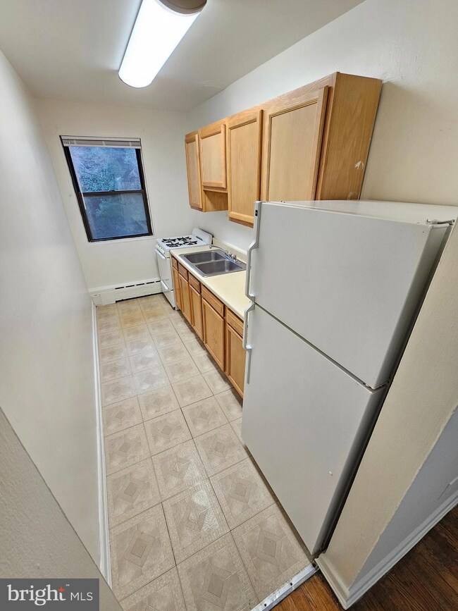 8711 Plymouth St unit 6, Silver Spring, MD 20901 - photo 7