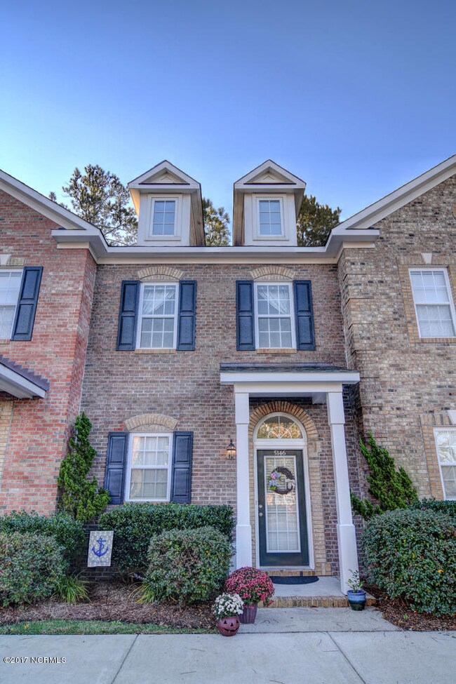 5146 Exton Park Loop Castle-large-002-4-