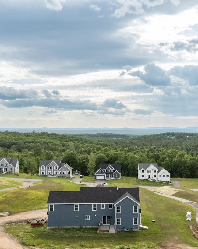 237 Standish Ln unit 187-10-21, Hudson, NH 03051 - photo 3