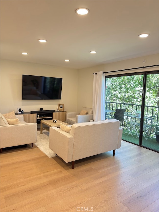 11311 Tampa Ave unit 4, Porter Ranch, CA 91326 - photo 4