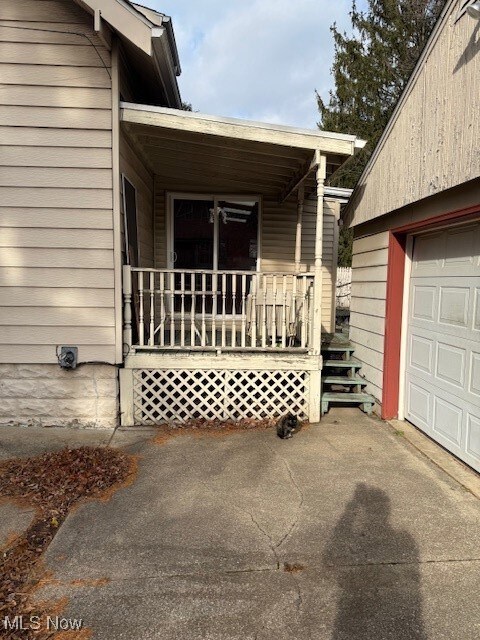 295 Goodview Ave, Akron, OH 44305 - photo 5