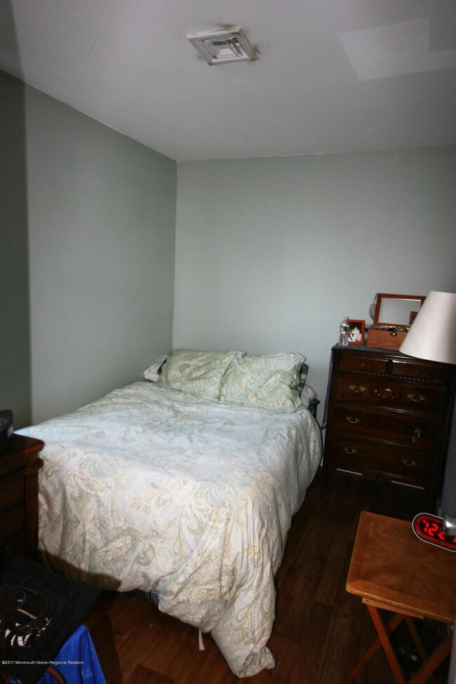 165 1st Ave Mansquan 066