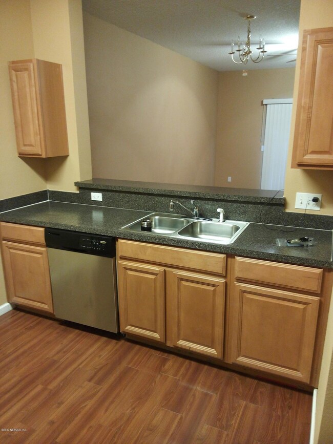 7942 Melvin Rd, Jacksonville, FL 32210 - photo 3