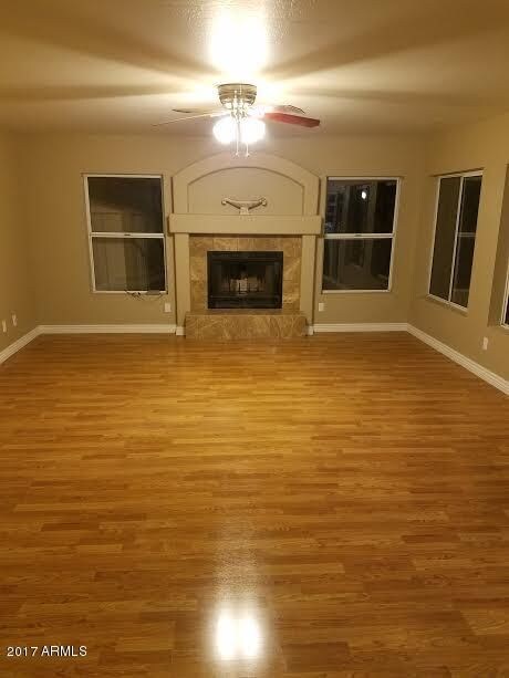 Fireplace - 10