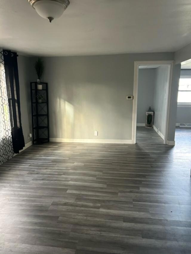 69863monroelivingroom