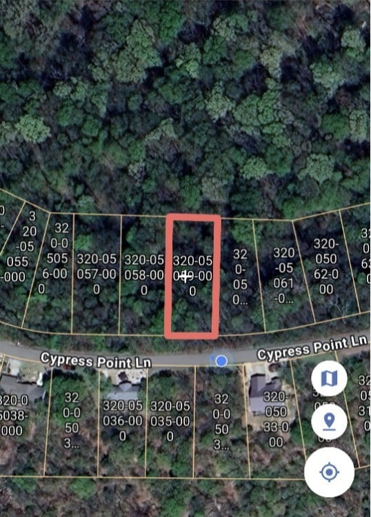 Boundary approximated in red.