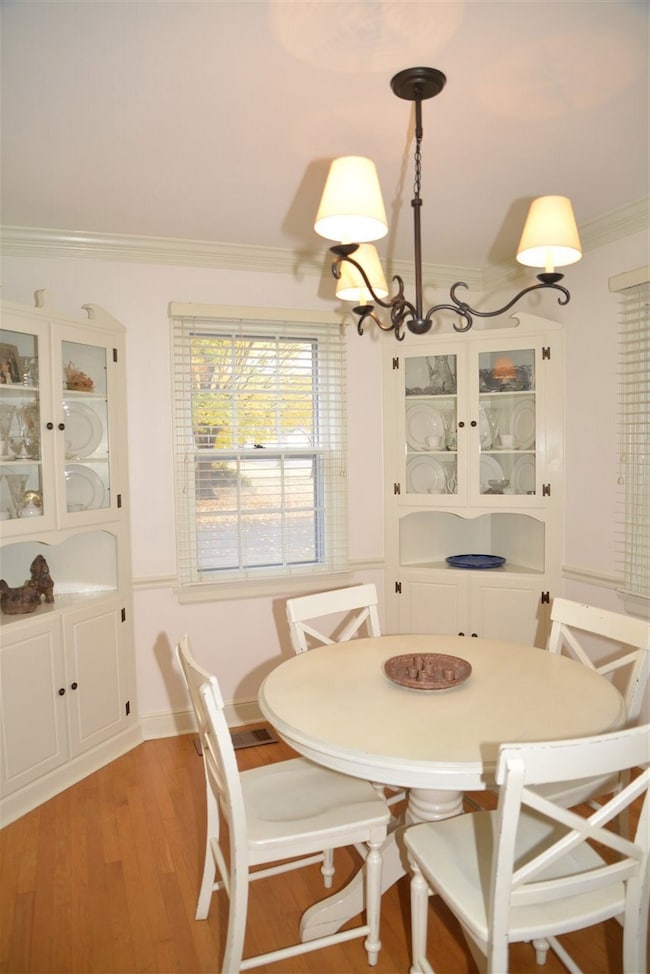 3664 Autumn Ave, Memphis, TN 38122 - photo 5