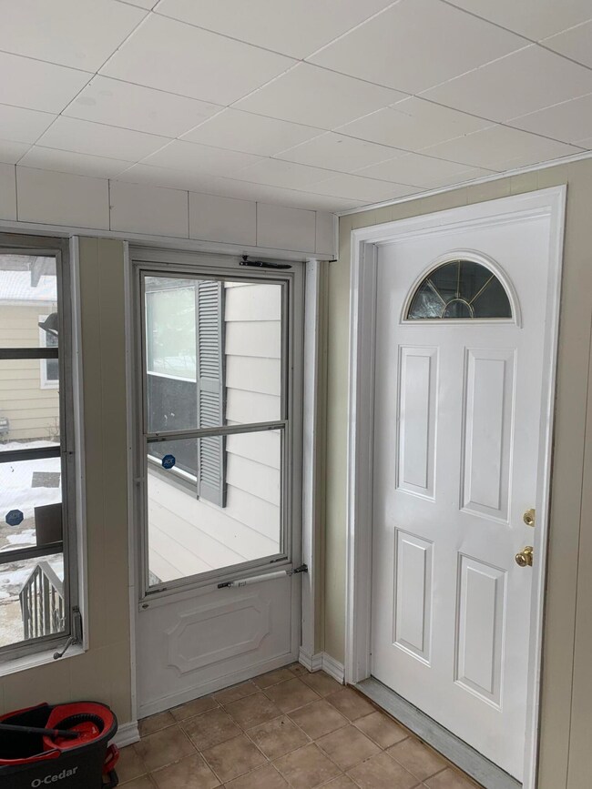 2514 Norbert St, Flint, MI 48504 - photo 7