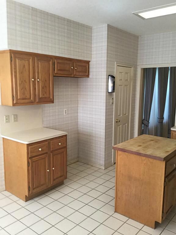 16023 Country Bend Rd, Houston, TX 77095 - photo 7