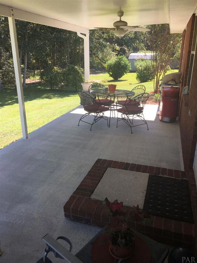 2047 Joshua Dr, Cantonment, FL 32533 - photo 6