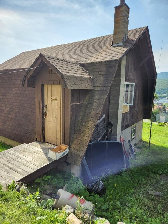 53-55 Summer St, Berlin, NH 03570 - photo 4