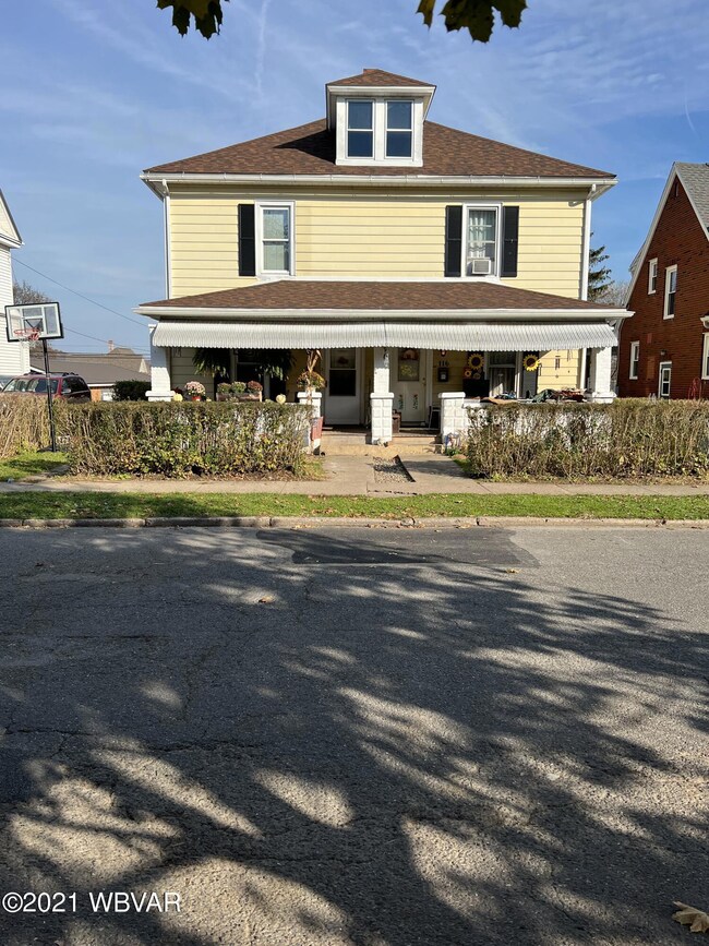 114 S Summit St, Lock Haven, PA 17745 - photo 2