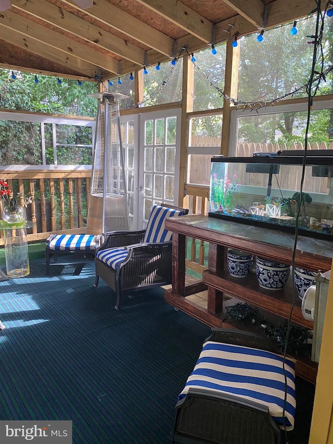 8434 Towne Crest Ct, Gaithersburg, MD 20877 - photo 6