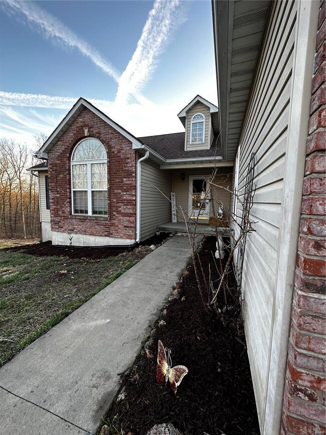 1937 Black Oak Dr, Farmington, MO 63640 - photo 2